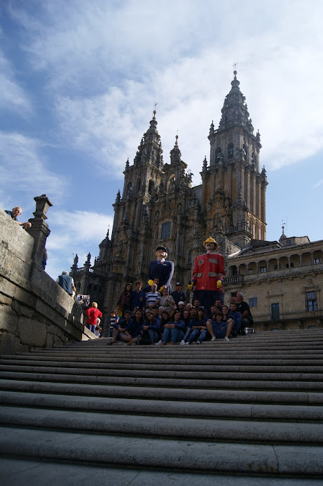 28 AGOST 2011 - ELS GEGANTS DE LA LLACUNA A SANTIAGO DE COMPOSTELA