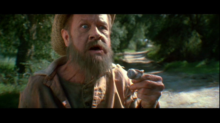 Life Between Frames Film Appreciation A New Dimension In Terror