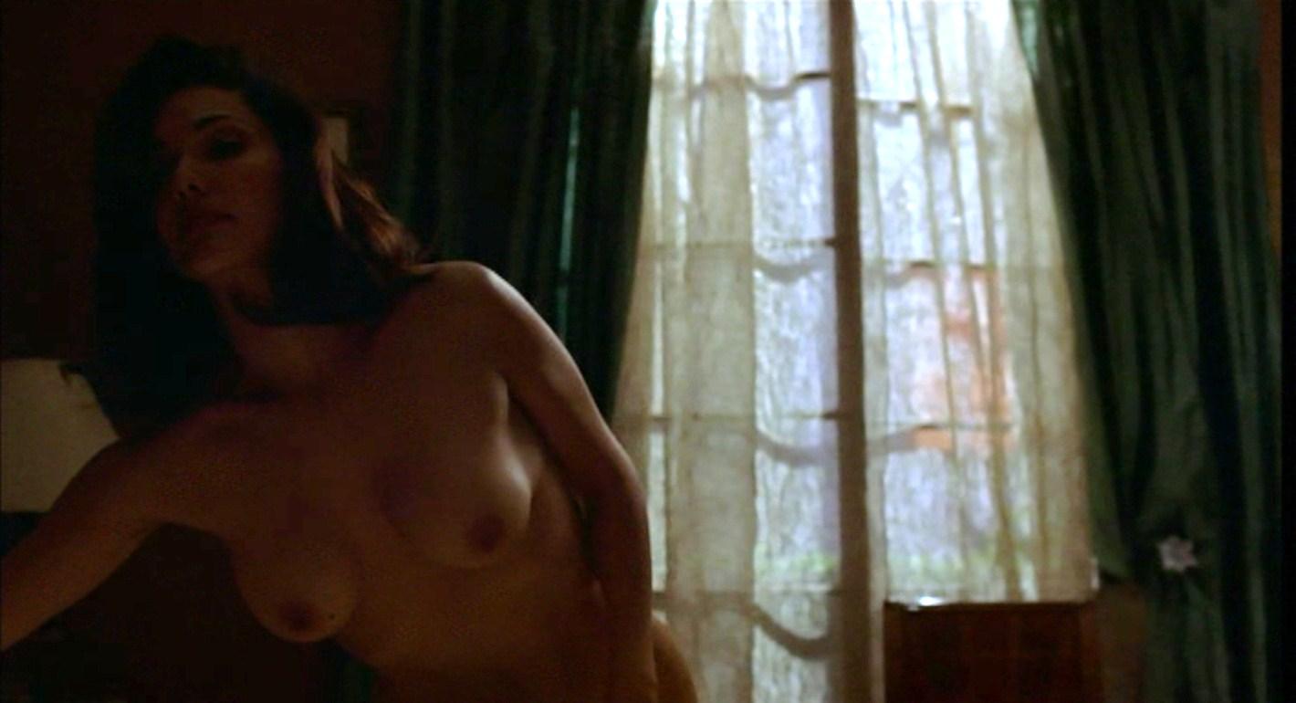 Laura harring nude pics.