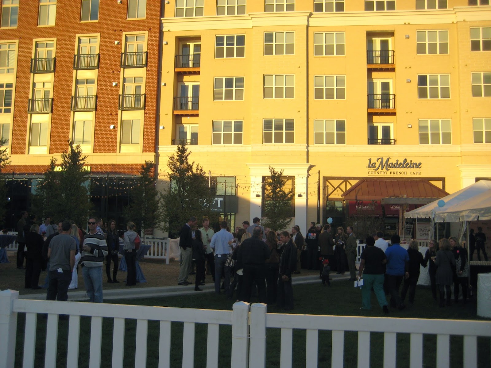 Sam Eig Free Concert And Haircuts Tonight At Downtown Crown
