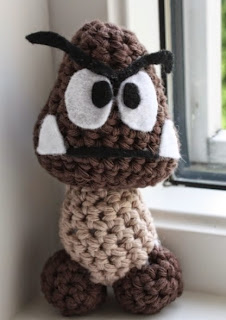 http://translate.googleusercontent.com/translate_c?depth=1&hl=es&rurl=translate.google.es&sl=no&tl=es&u=http://amigurumi.blogg.no/1276507305_goomba__lett.html&usg=ALkJrhjnlzZoNDyIayGHdIkuxaPnN0rYcw