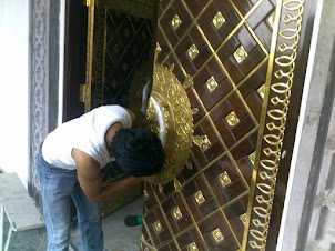 REPLIKA PINTU MASJID NABAWI