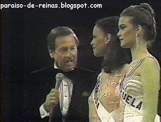 Con đường trở thành cường quốc sắc đẹp của Venezuela - Page 2 56Maritza+Sayalero%252C+coronacion+Miss+Universo+1979+%25281%2529