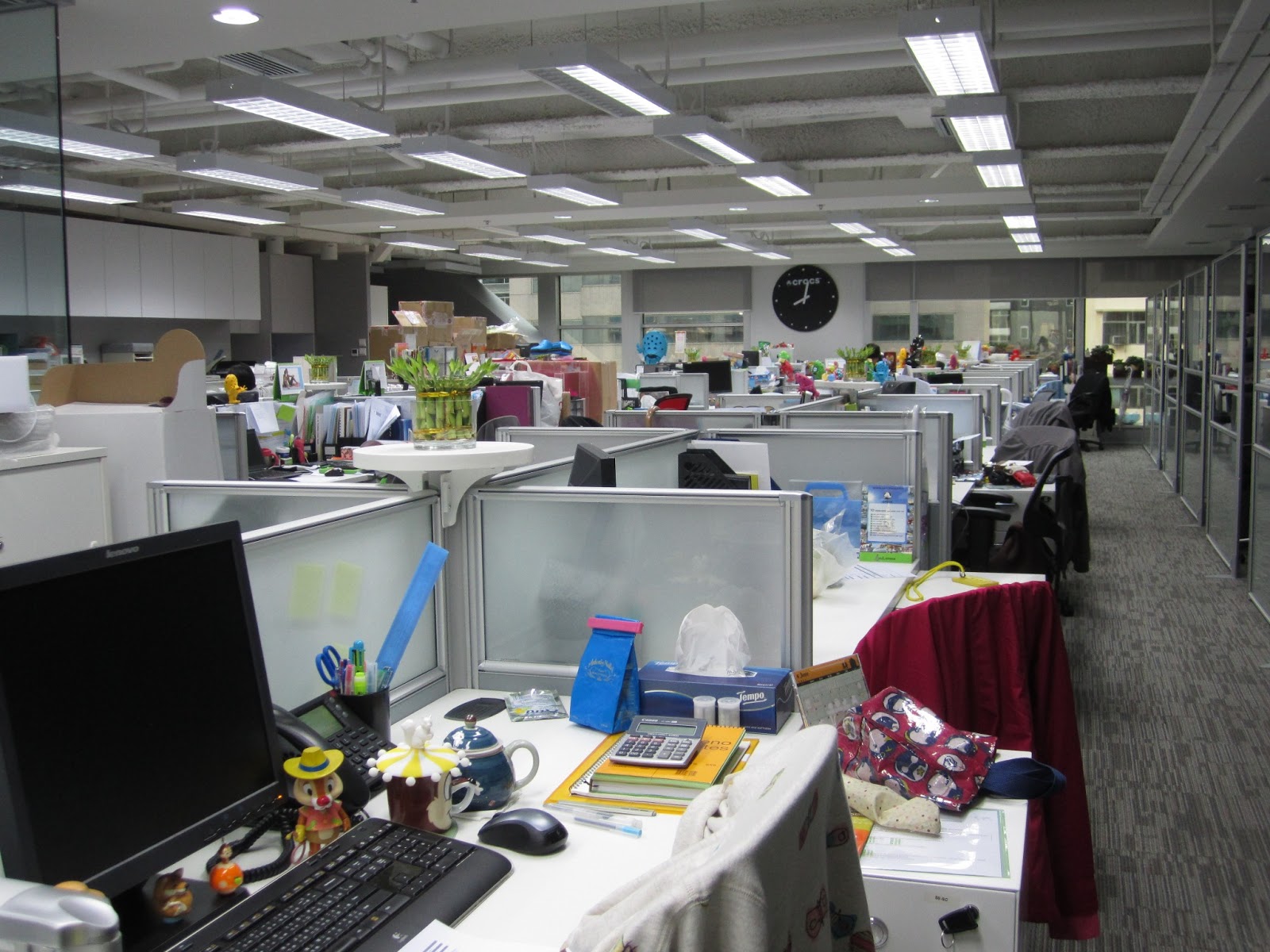 crocs corporate office