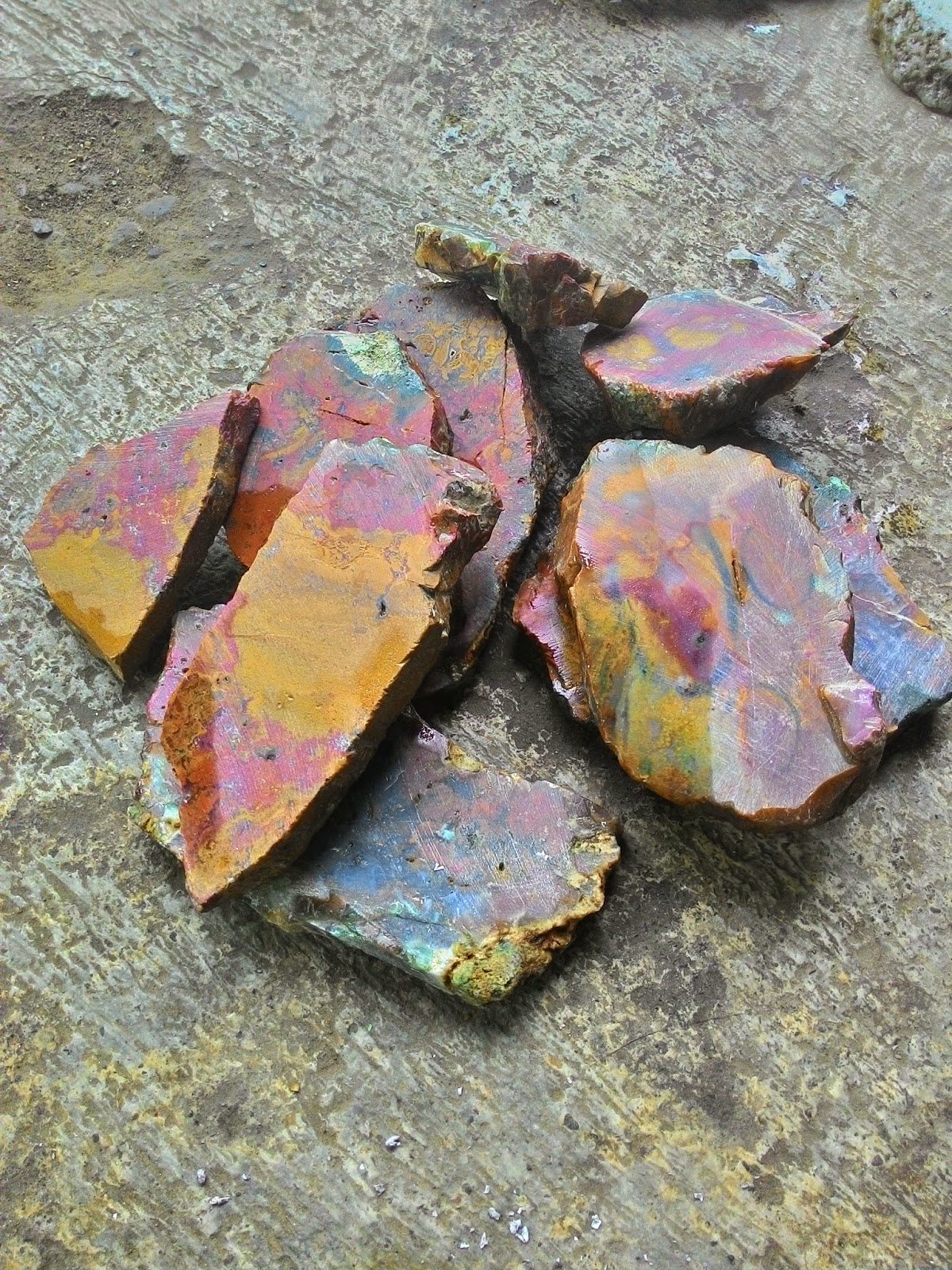 Dijual Bahan Batu Akik Pancawarna Telor Kodok Klawing dijual bahan batu akik pancawarna telor kodok klawing