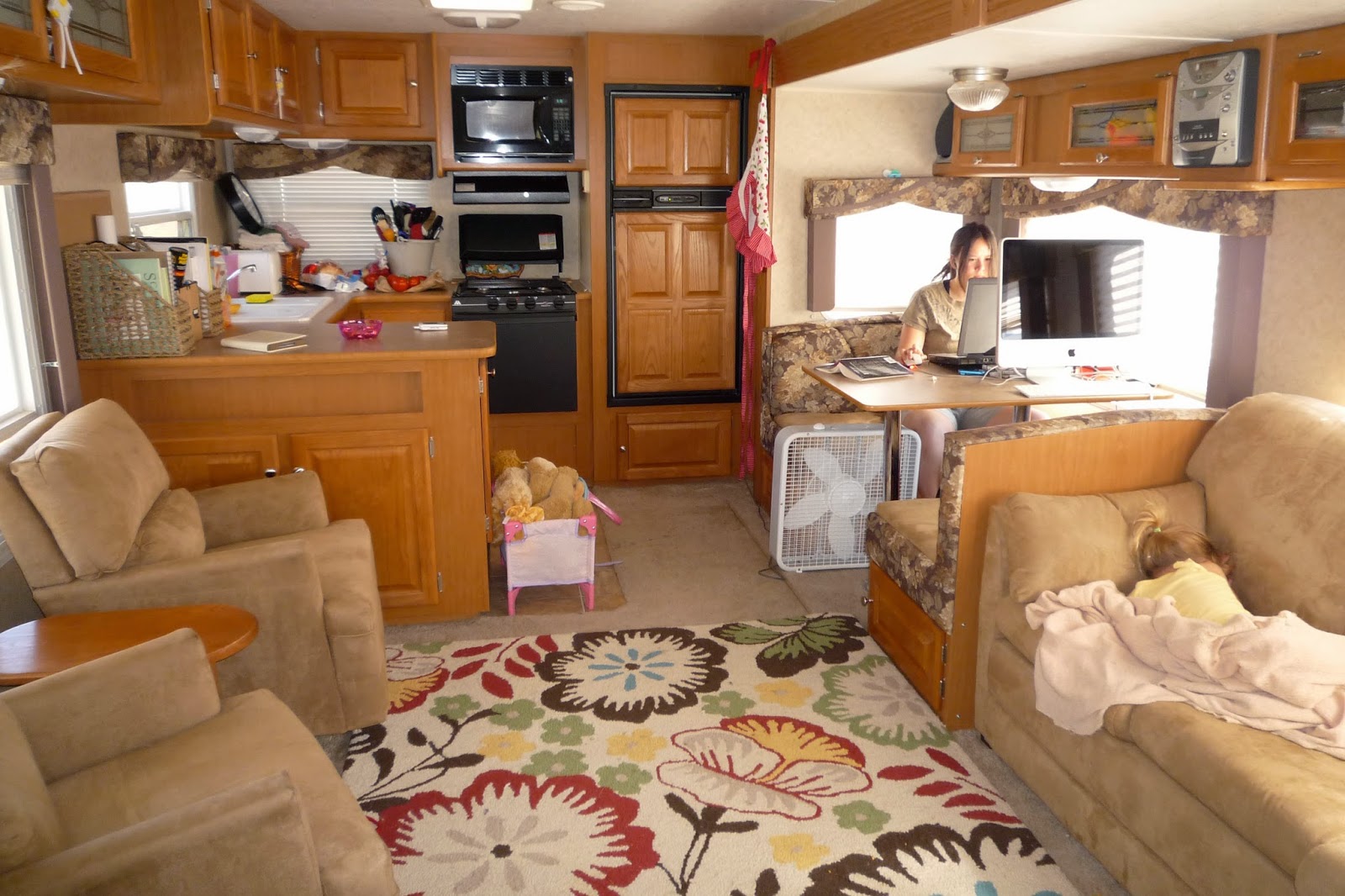 Simply Gourmet Sifting Through Life My Disposable House