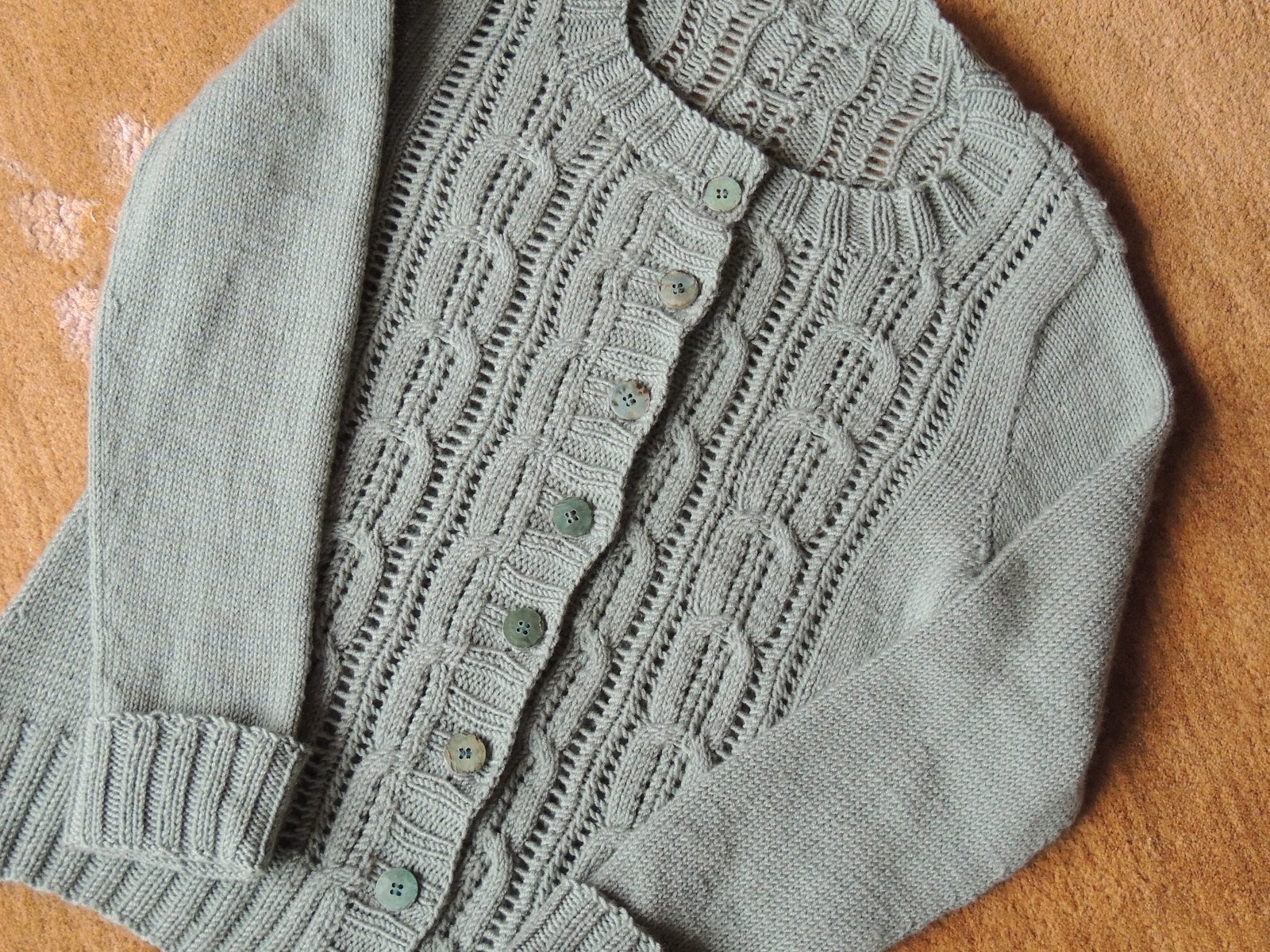 Knitting Pipeline Episode 125 Picker or Thrower?