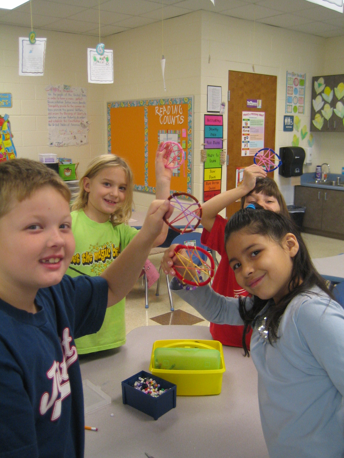 Mrs. Kellett's 2nd Grade Class Dream Catchers