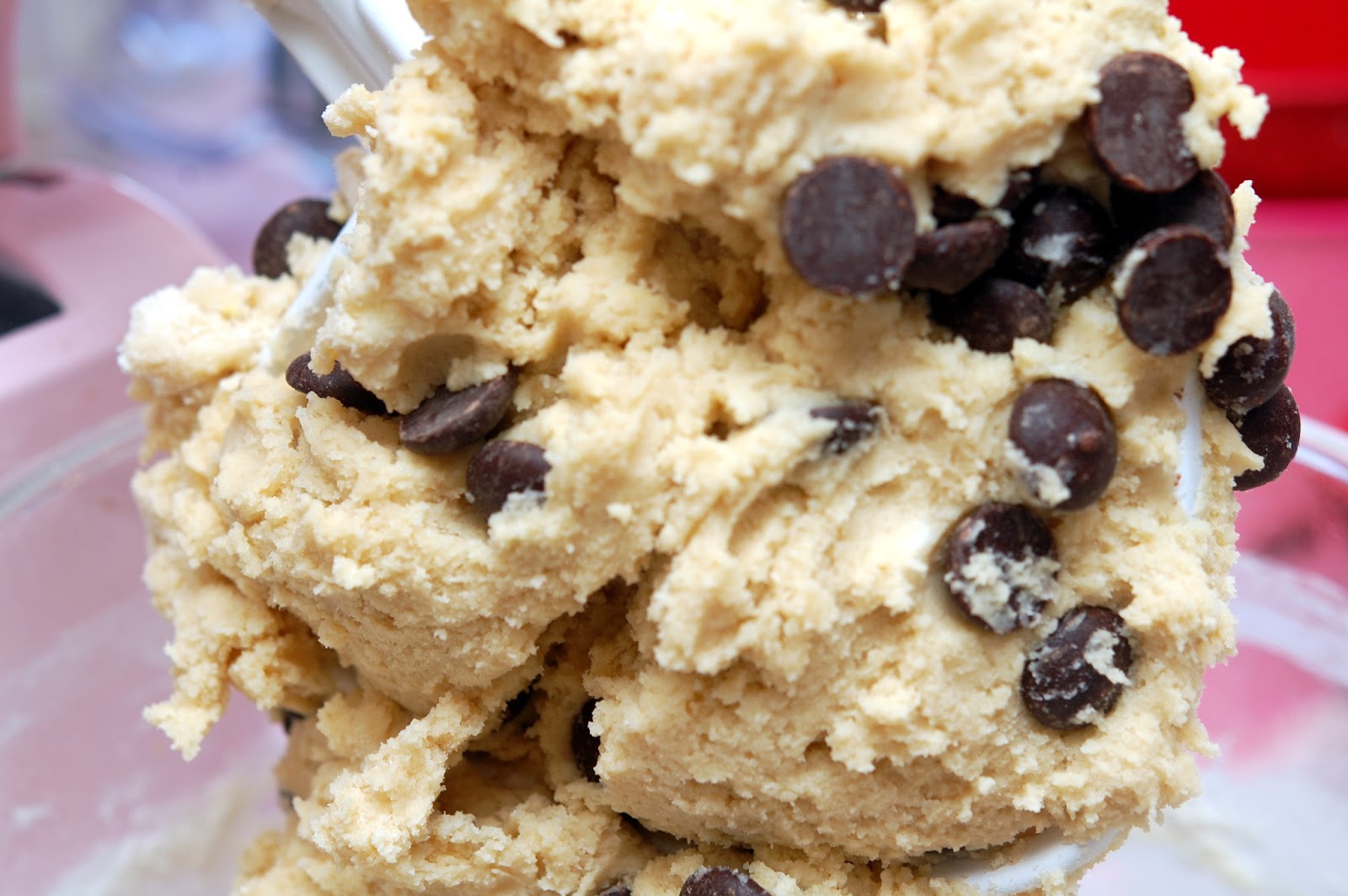 ALMOND PASTE CHOCOLATE CHIP COOKIES! Hugs and Cookies XOXO