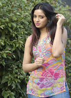 Udaya, Bhanu, In, Jeans