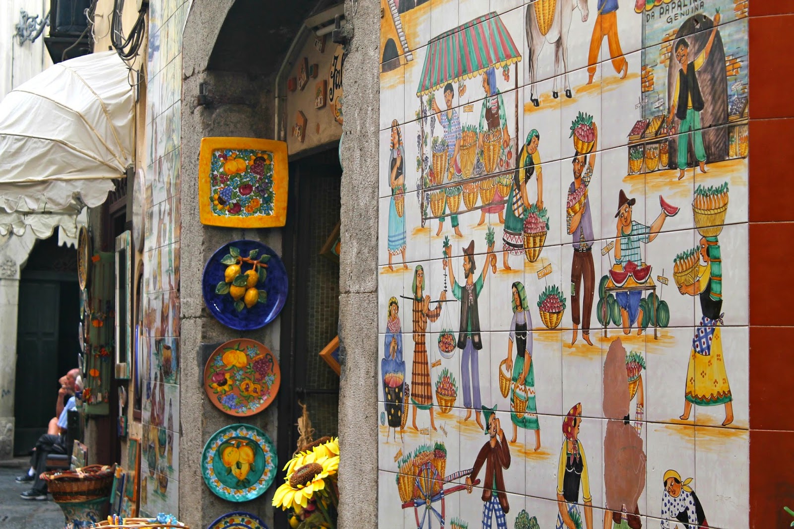 Pensieri in viaggio: vietri sul mare, gioiello inesplorato della ... Ceramica vietrese
