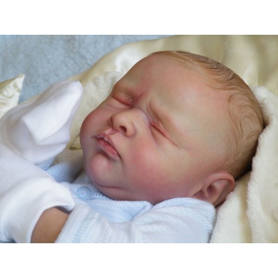 reese by andrea arcello