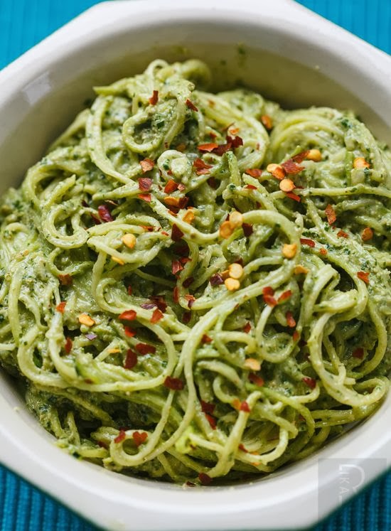 RAW ZUCCHINI SPAGHETTI WITH WALNUT PESTO Italian Recipe