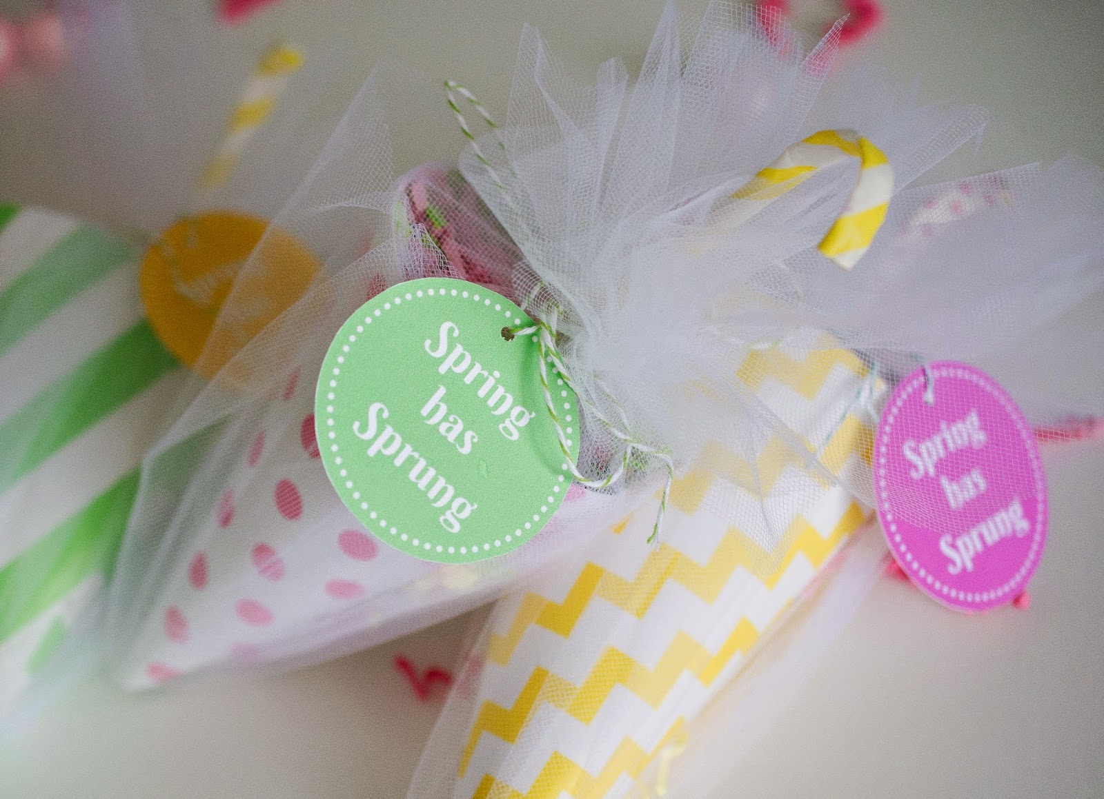 Fawn Spring Umbrella Favors