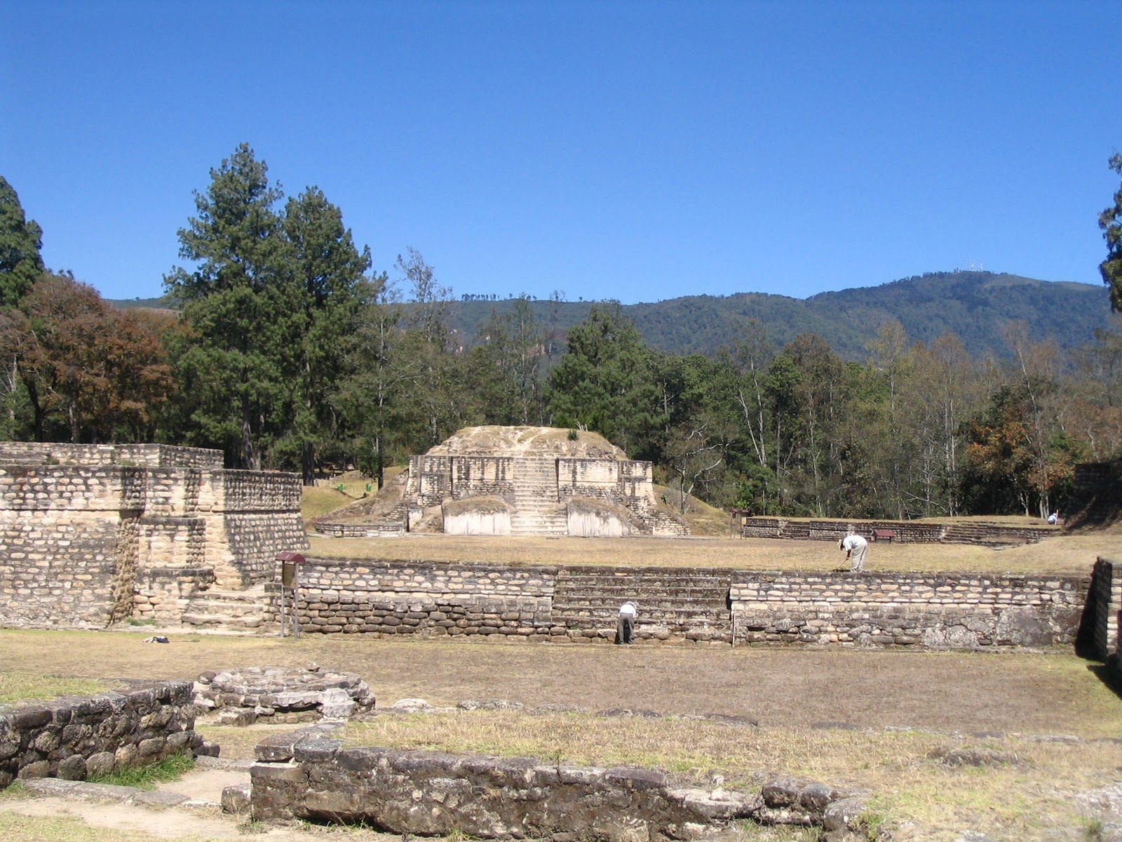 Small World...Big Family Ruinas De Iximché