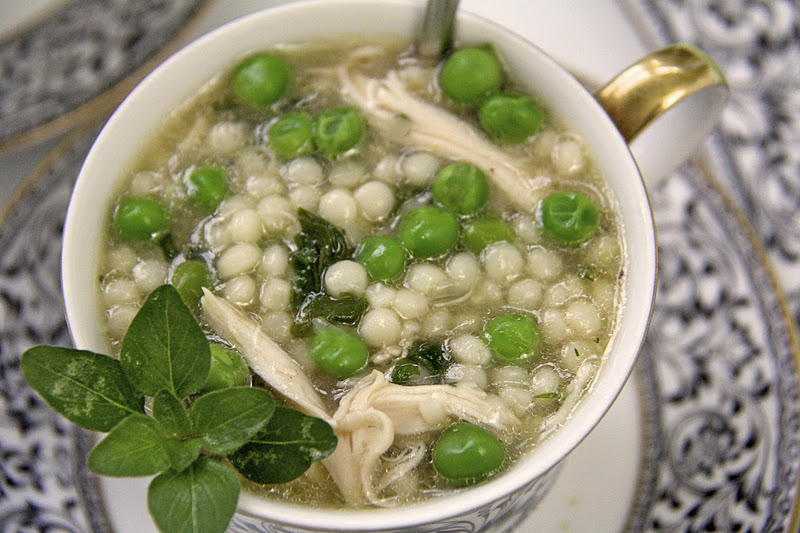 Easy, Economical & Delicious Homemade Chicken Stock and a Super