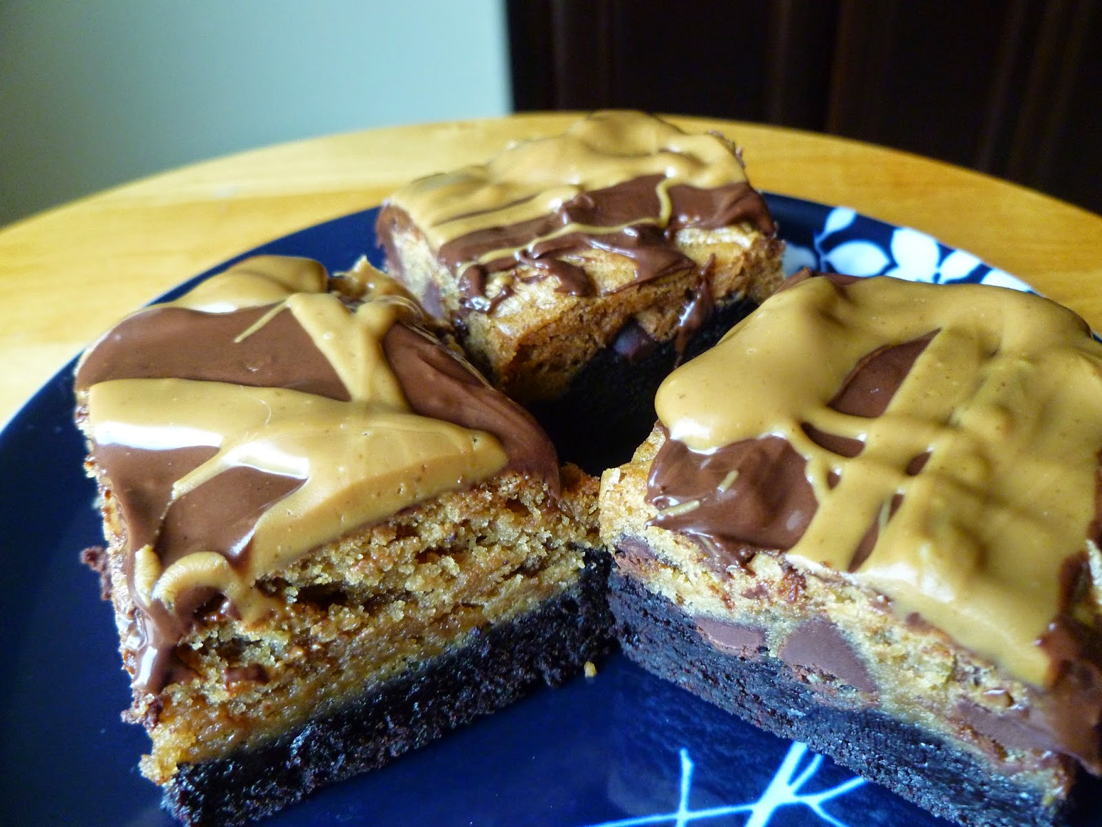 The Pastry Chef's Baking Biscoff Blondie Brownies