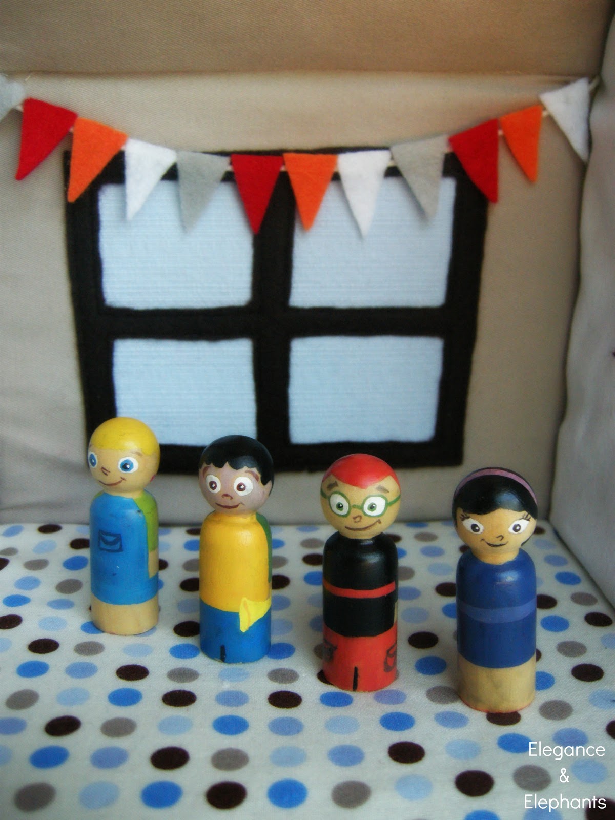 Fabric Toy House ELEGANCE & ELEPHANTS