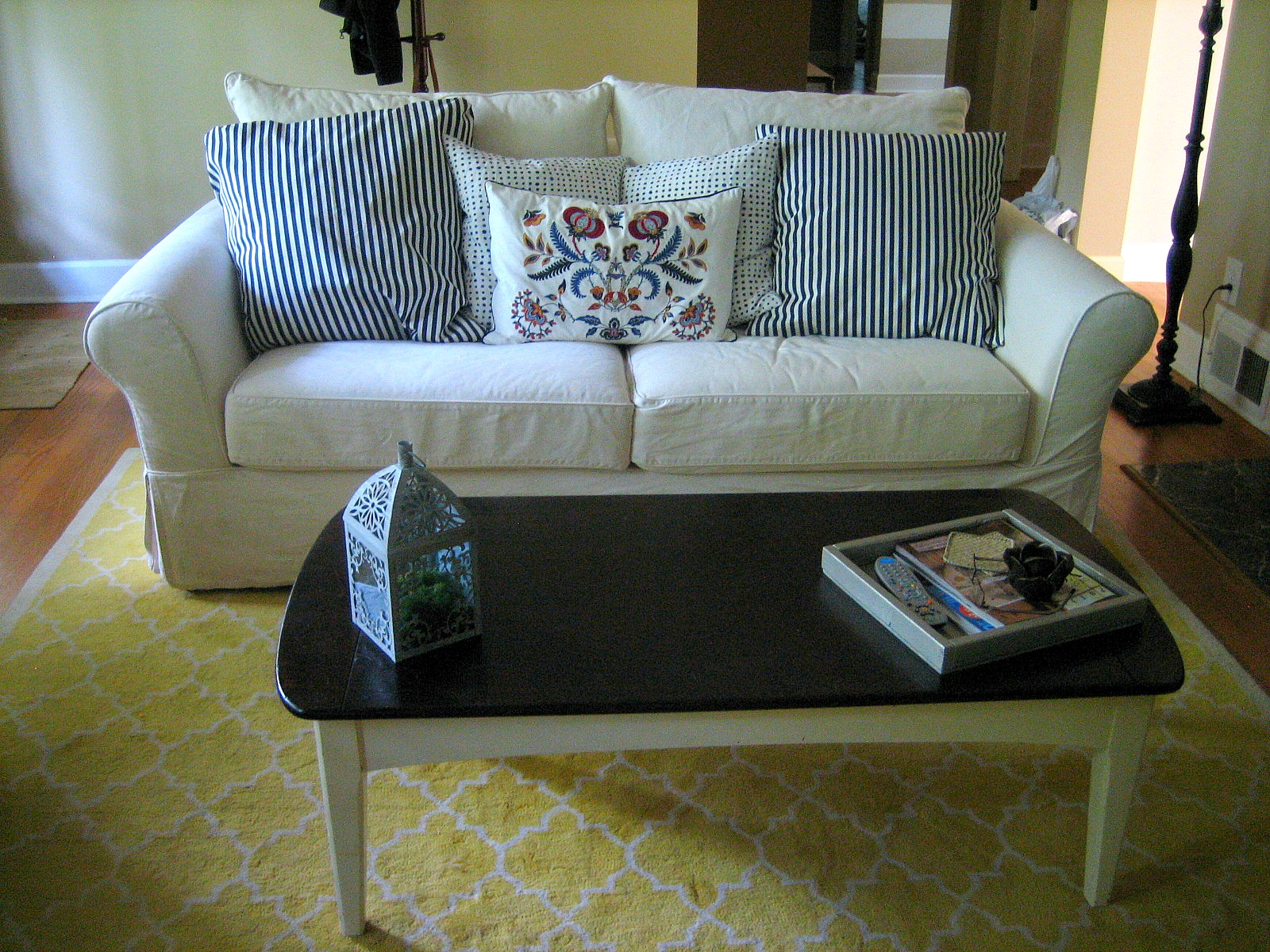 Ten June Pillow Talk with No Sew Pillows