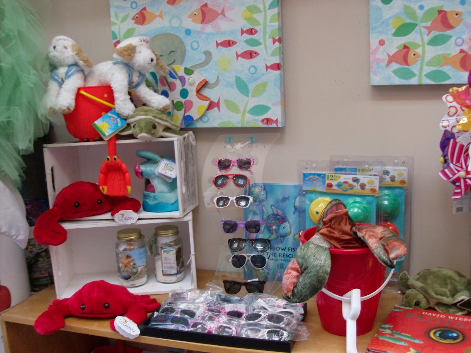 Hildreth's Home Goods Beach Essentials