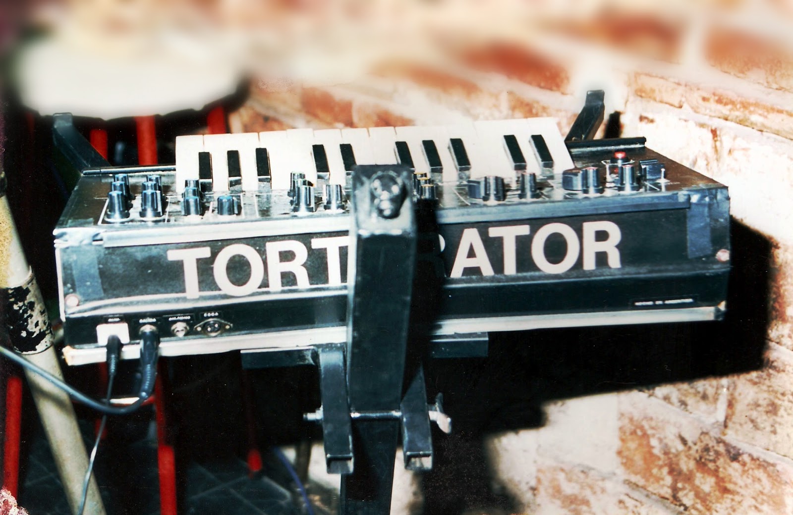 1990-Torturator+II+a.jpg