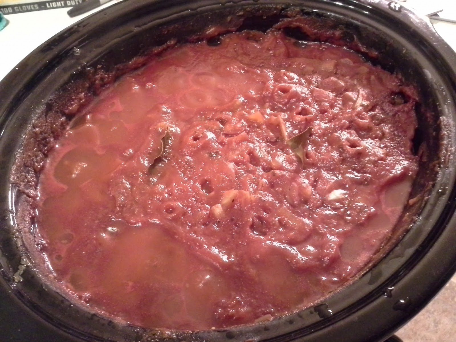 Little Chuck's Selfsufficiency, Recycling, and Bargain Living Slow Cooker Spaghetti Sauce