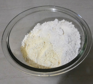 Mix Gram Flour And Wheat Flour