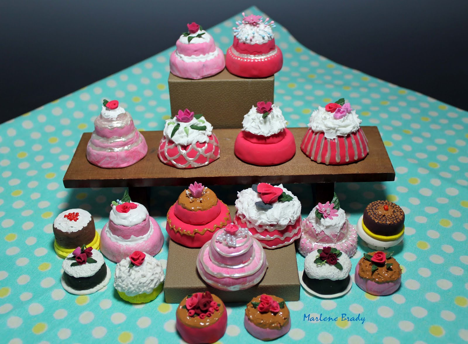 Marlene Brady Bottle Cap Cakes