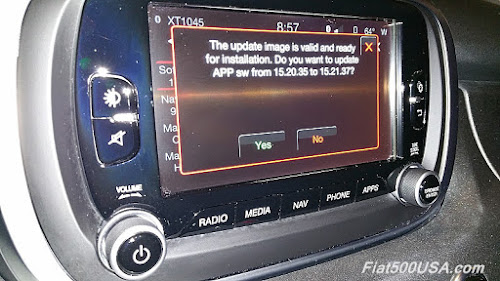 FIat 500X Uconnect Software Update Screen