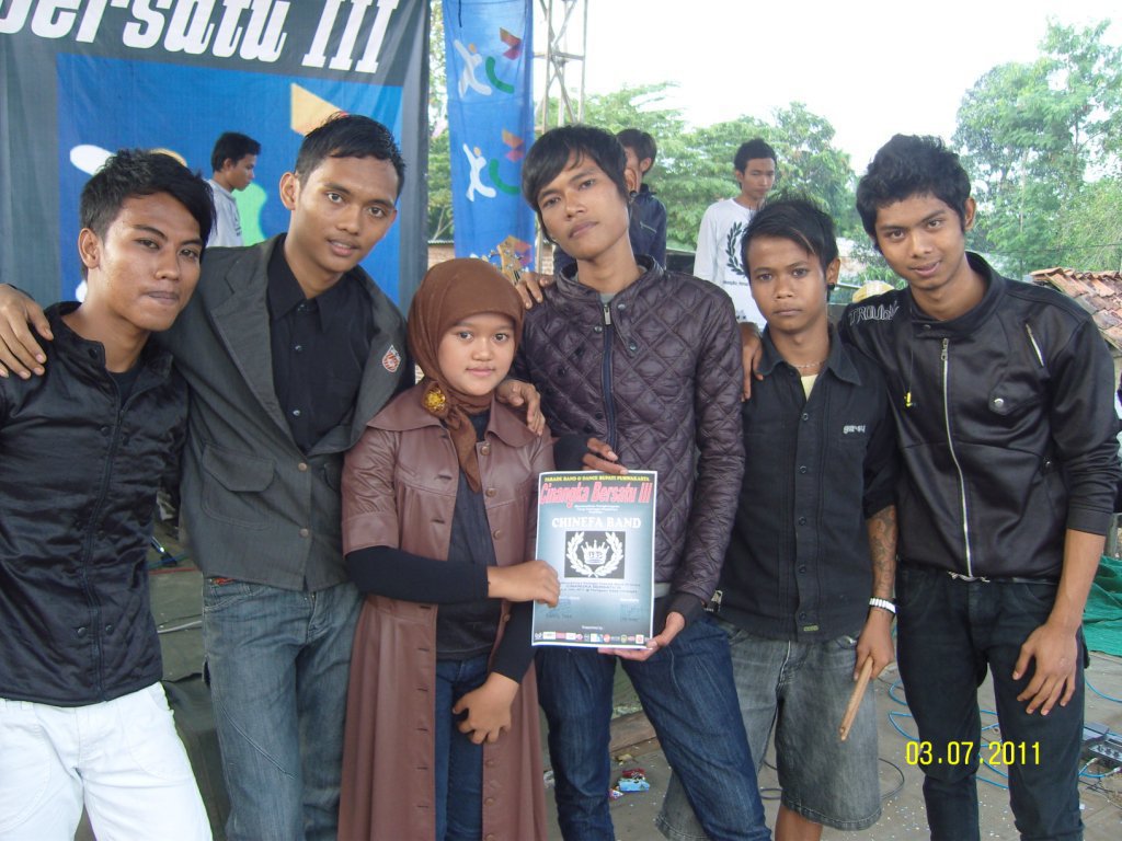 CHINEFA BAND JANGAN TANGISI AKU LAGI Download mp3