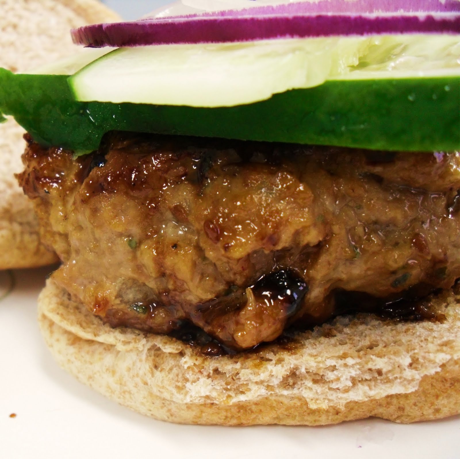 Rachel B. cooks... Teriyaki Turkey Burgers