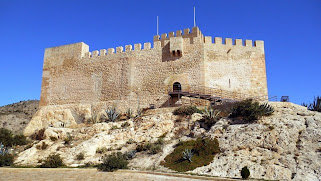 CASTILLO DE PETRER