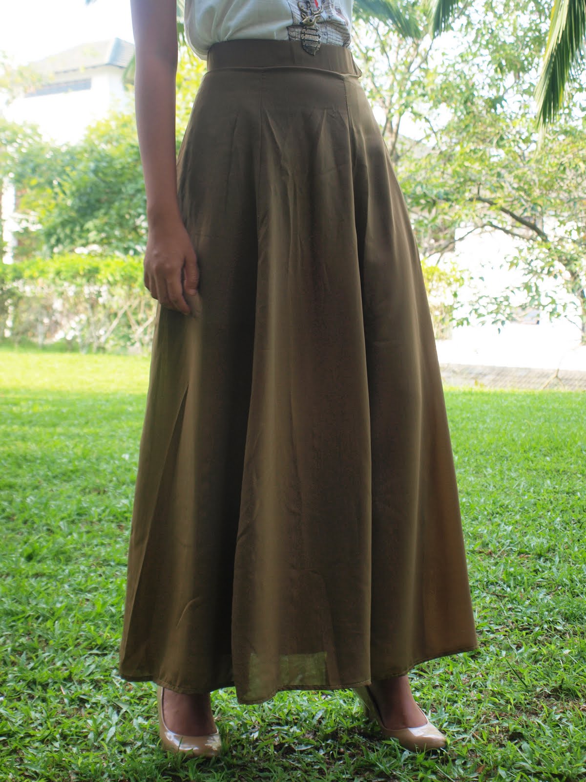 Itsee // Bitsee Flowy Chiffon Long Skirt