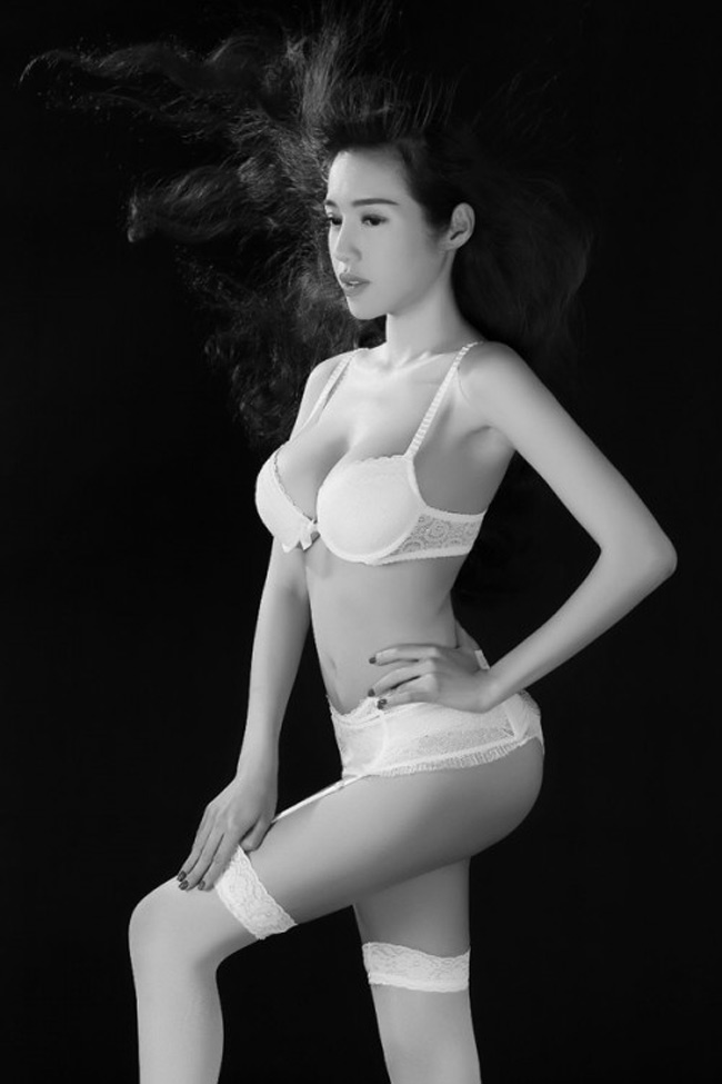 6 hot girl Việt nổi tiếng bởi thân hình quá ngọt