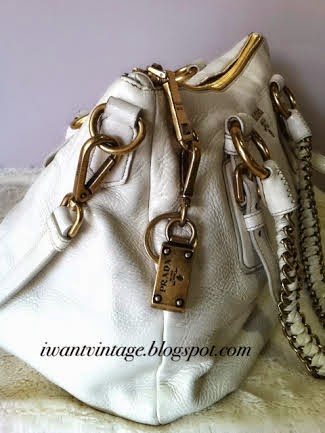 I Want Vintage | Vintage Designer Handbags: Prada Talco Cervo Lux ... I Want Vintage | Vintage Designer Handbags: Prada Talco Cervo Lux ...