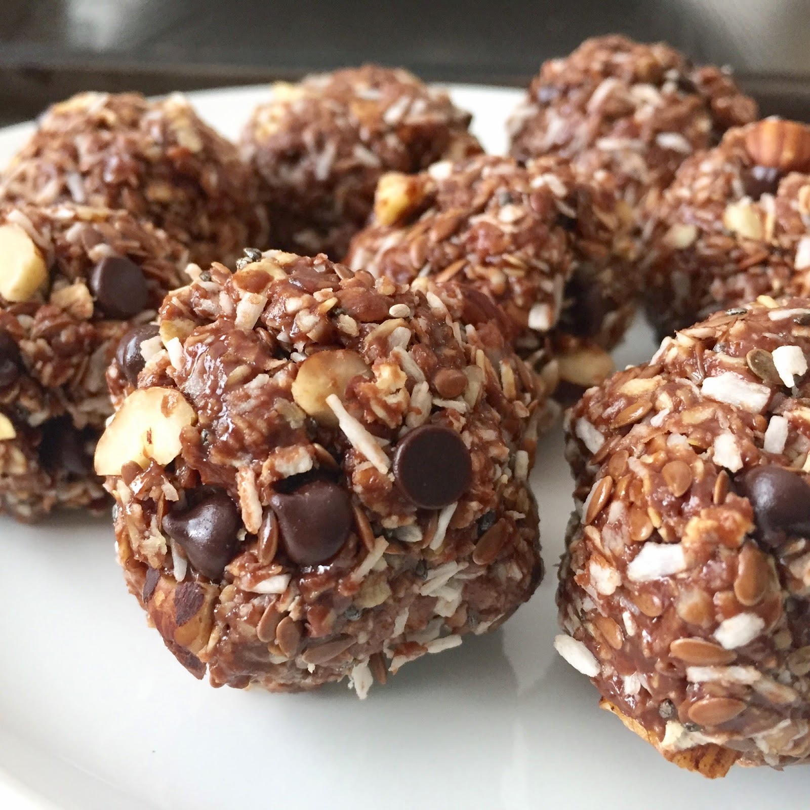 Nutella & Flax Energy Bites