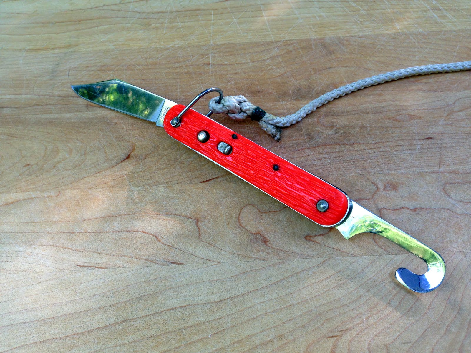 A Fine Blade Switchblade!