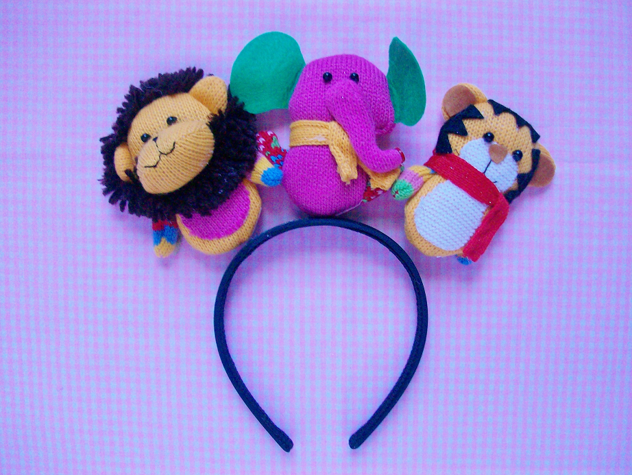 MooeyAndFriends: "Ugly" Cute Christmas Headband ♥ 12 Days ...