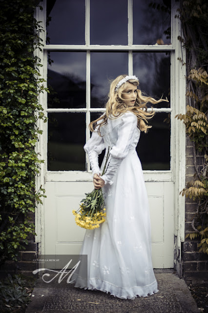 bridal portrait fashion 