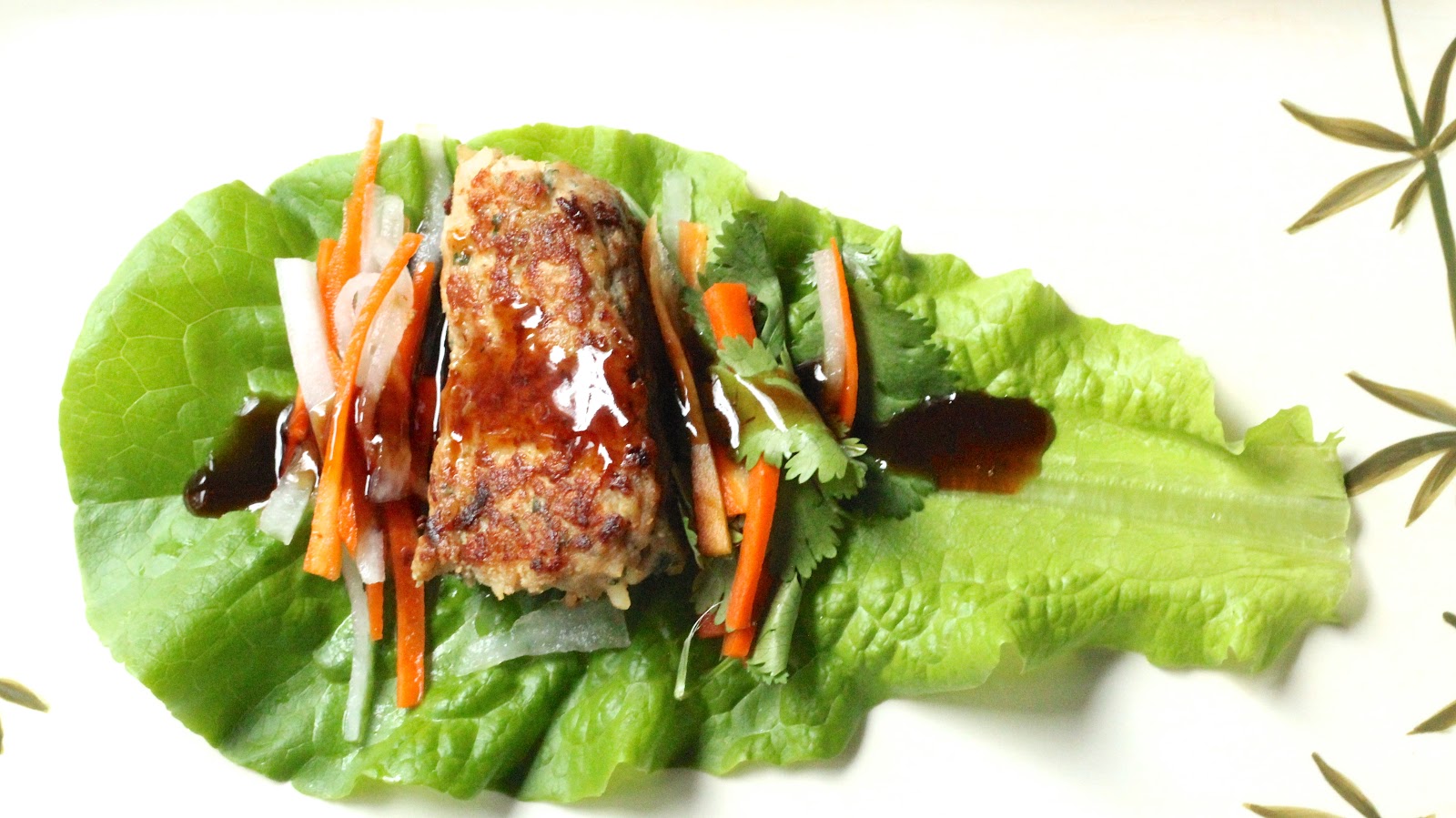 LETTUCE WRAPPED CHICKEN SAUSAGE WITH SOYOYSTER DIPPING SAUCE In Good