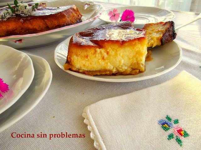 Bizco-flan De Manzana.
