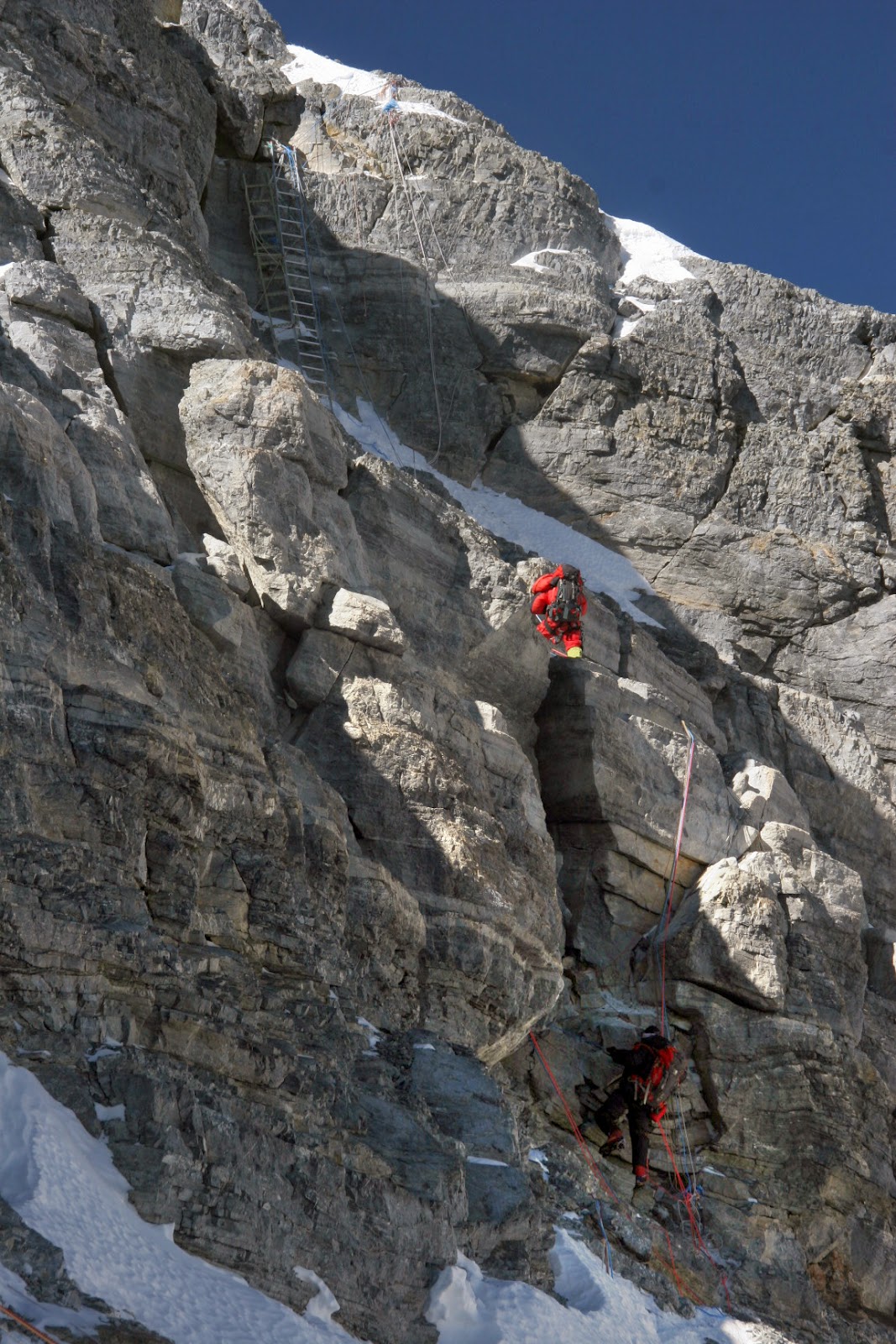 Ladders on The Hillary Step? Everest Expedition