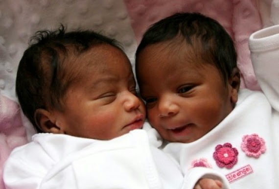 Custom Officer's Wife Arrested for Buying 4 Day-Old Twin Babies for N500,000 Custom Officer's Wife Arrested for Buying 4 Day-Old Twin Babies for N500,000