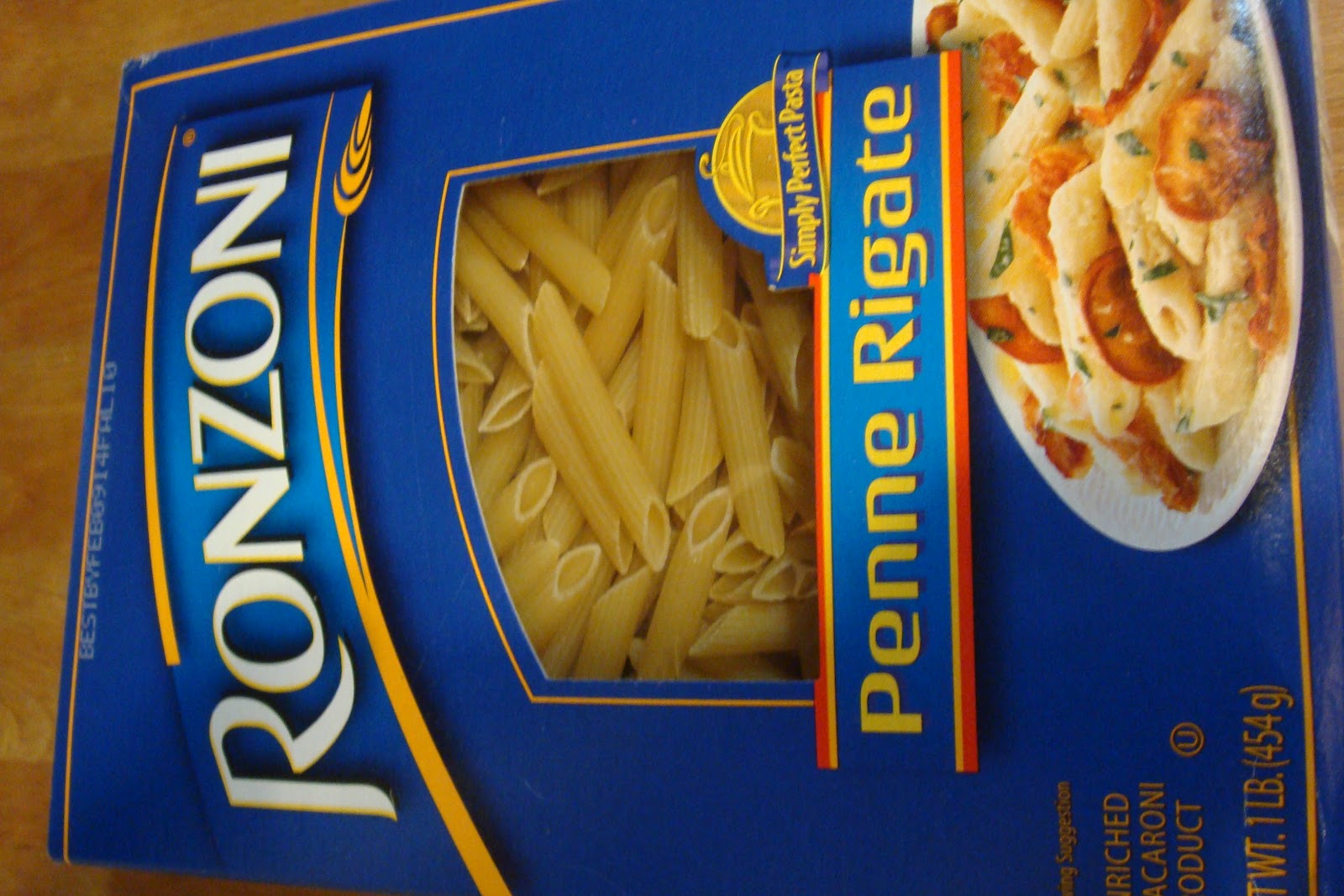 Gourmet Gibbs Penne Pasta with Chicken, Spinach and Asparagus