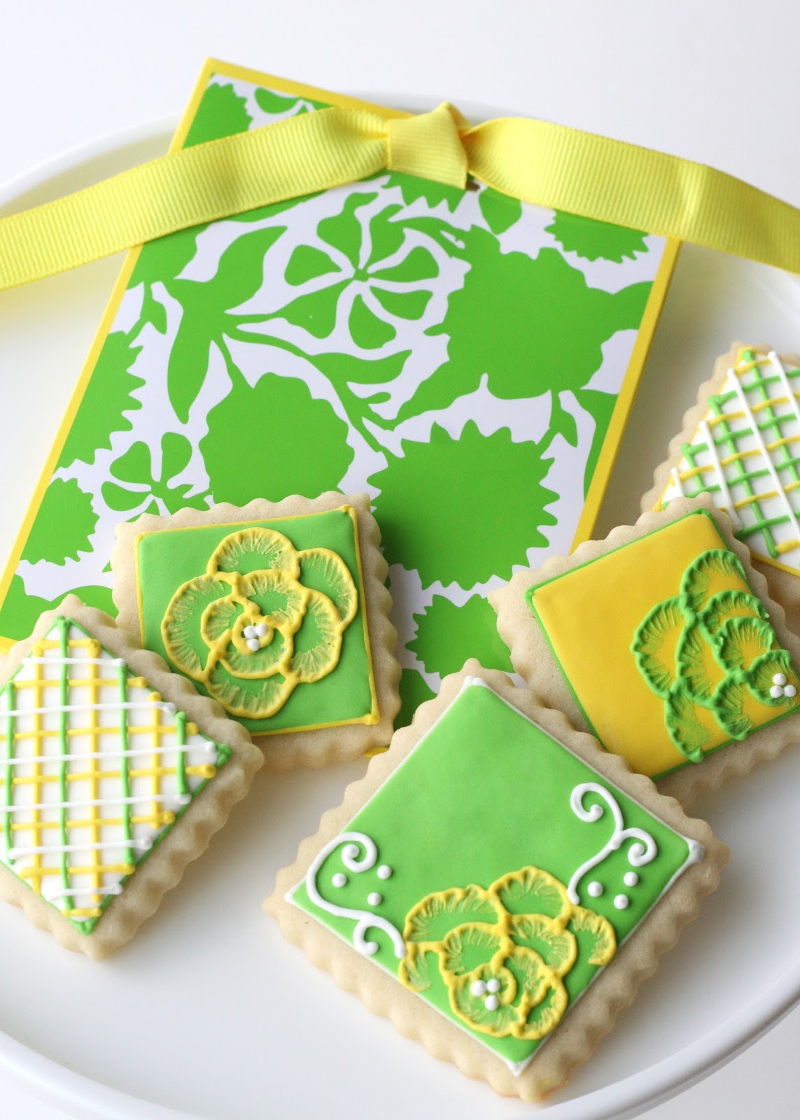 Bright Spring Cookies {and Spring Desserts} Glorious Treats