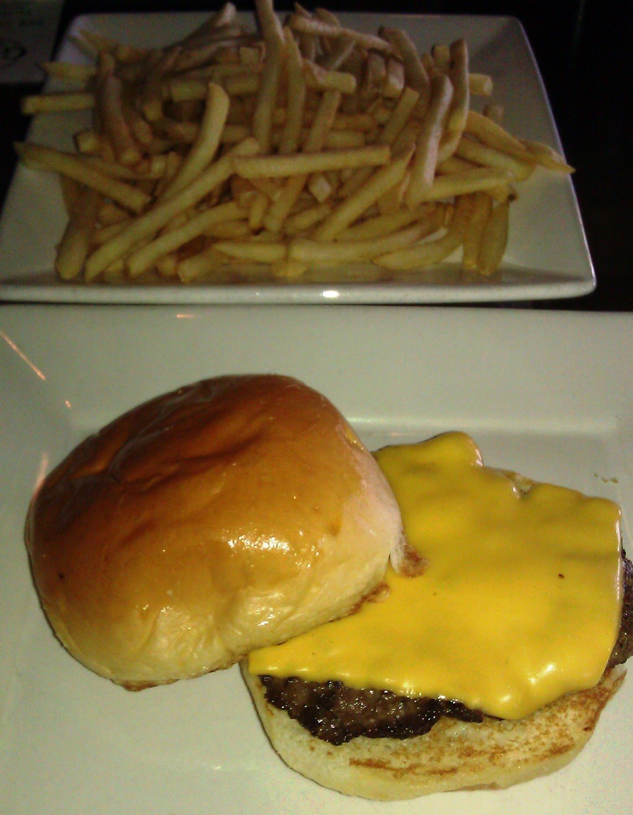 Honest and Accurate Burger Reviews by TheBurgerBusters: Steak 'n Shake --  Las Vegas, NV
