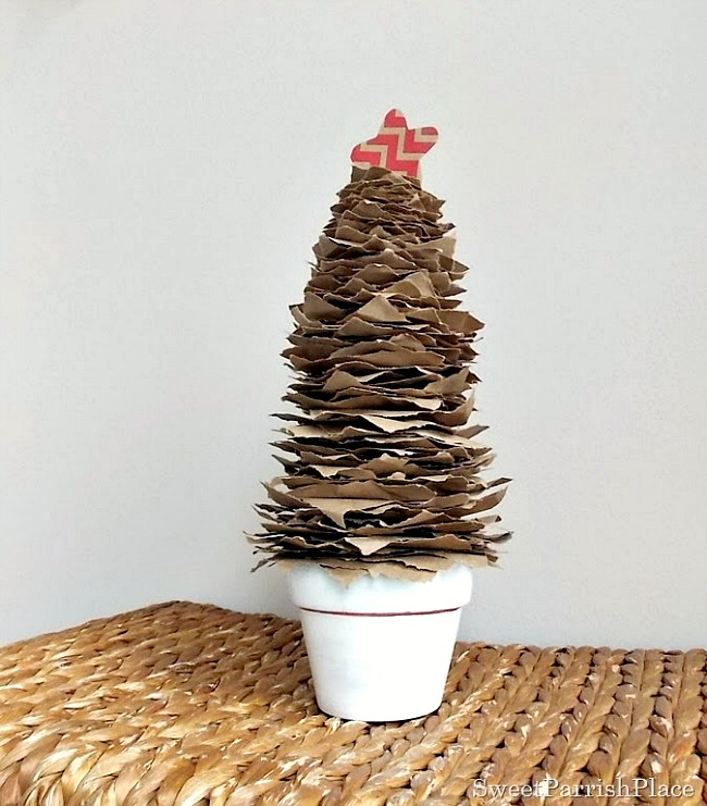 Trashtastic Tuesday- DIY Rustic Brown Paper Christmas Tree • Sweet Parrish Place