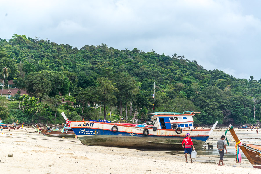Around the island of Phi Phi