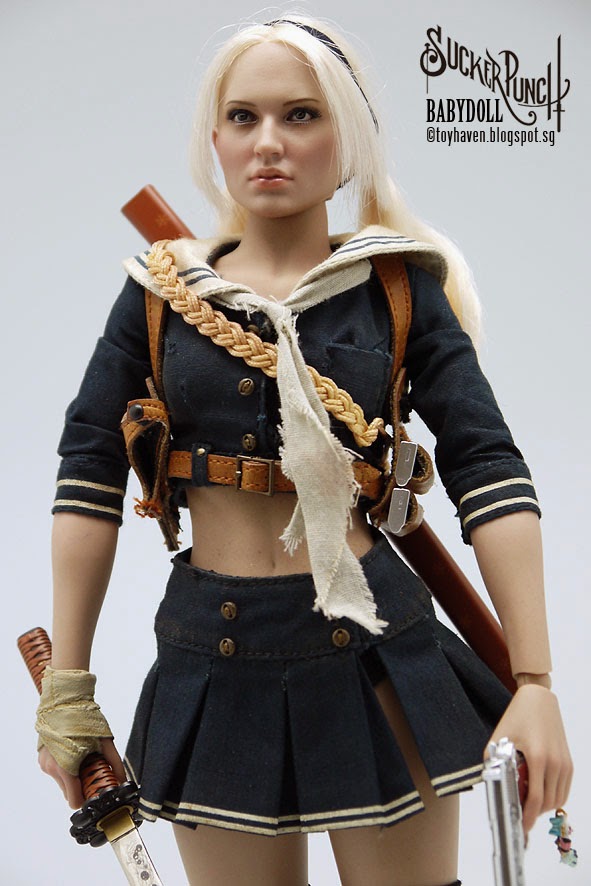 toyhaven: Review 1: Hot Toys Sucker Punch 1/6th scale Babydoll 