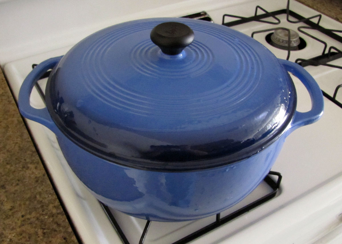 Smells Like Food in Here Lodge 6 Quart Porcelain Enameled Dutch Oven